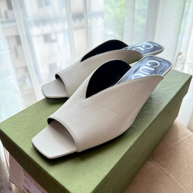 Gucci 白色 開口矮跟鞋-0