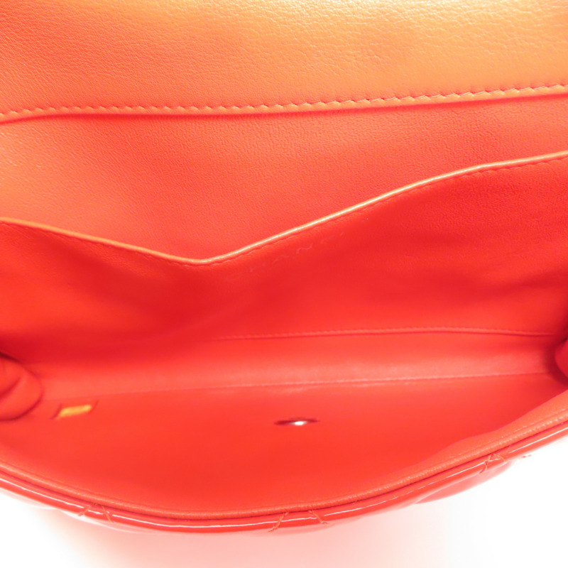 CHANEL 漆皮皮革Shoulder Bag銀扣鏈帶肩背袋-4