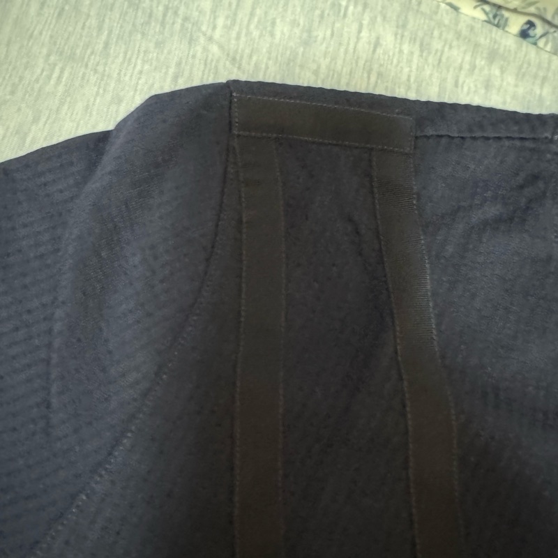 Louis Vuitton LV 男生短袖T恤 深藍色前V 基本款-12