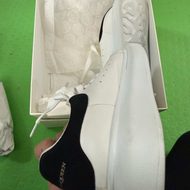 ALEXANDER MCQUEEN-8