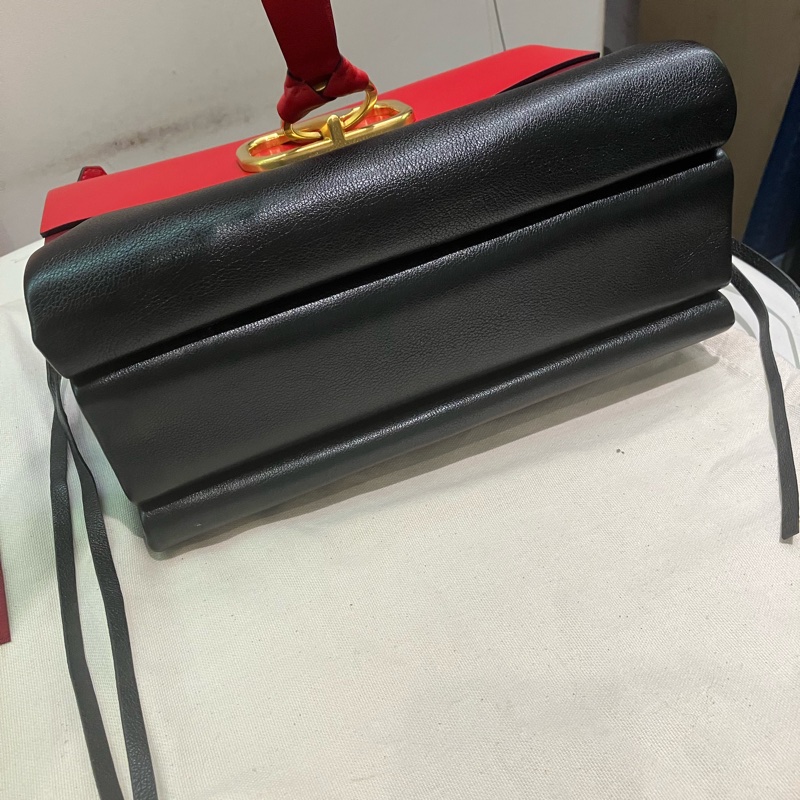 Valentino VRING  黑紅肩背包-2