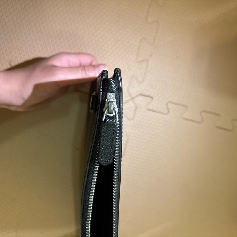 MONTBLANC 萬寶龍匠心系列手拿包 黑色-3