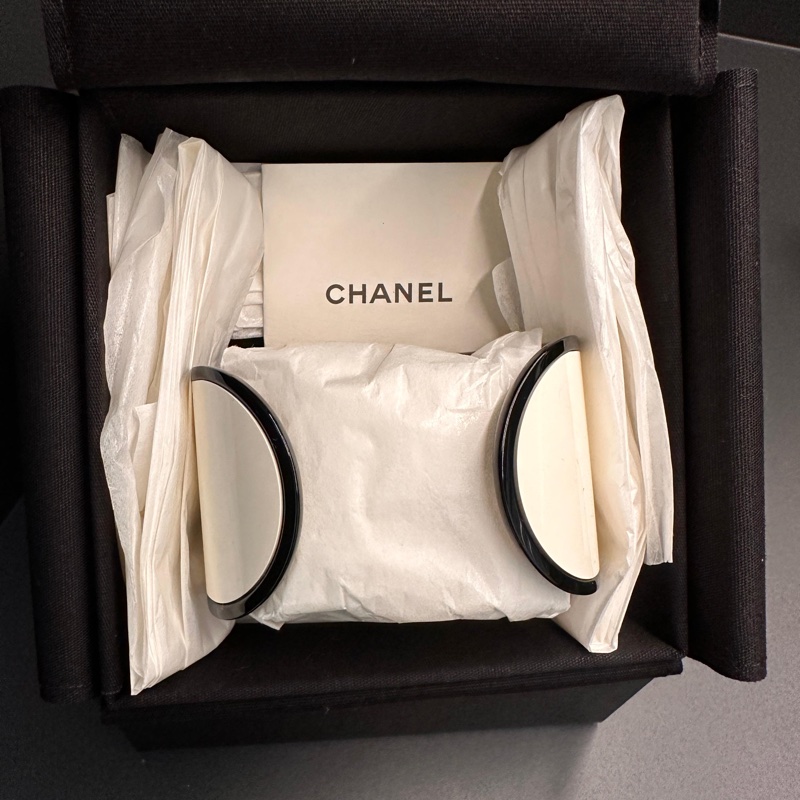 Chanel B23 亞加力cc黑白手鈪-4