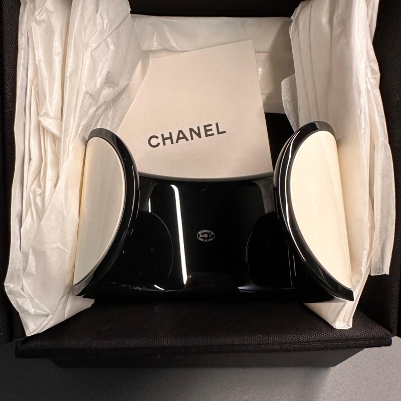 Chanel B23 亞加力cc黑白手鈪-6