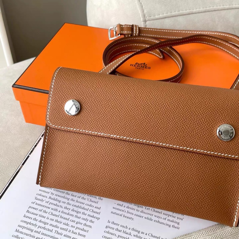 Hermes愛馬仕 Hermes Snap Wallet 包 gold金棕可斜挎-2