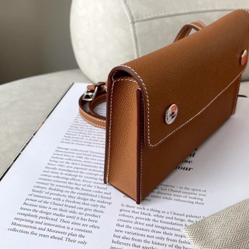 Hermes愛馬仕 Hermes Snap Wallet 包 gold金棕可斜挎-4
