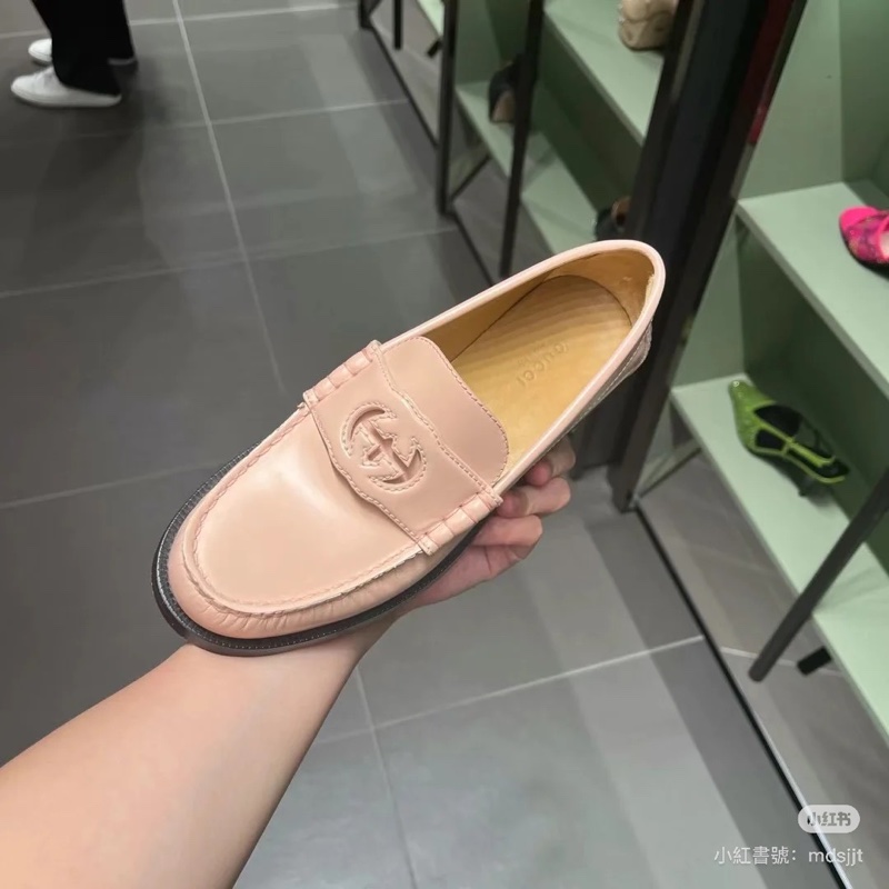全新閒置❤️36.5碼 gucci #蜜桃粉 #樂福鞋 #平底鞋 #休閒鞋-2