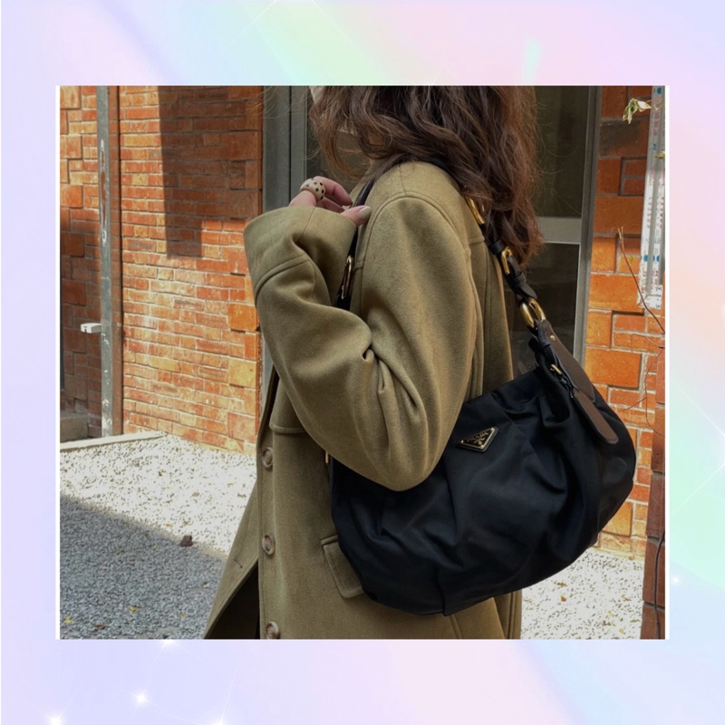 Prada Nylon Shoulder Bag餃子袋🥟-1