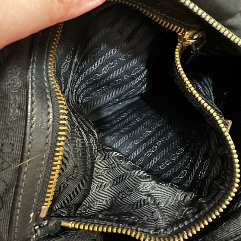 Prada Nylon Shoulder Bag餃子袋🥟-7