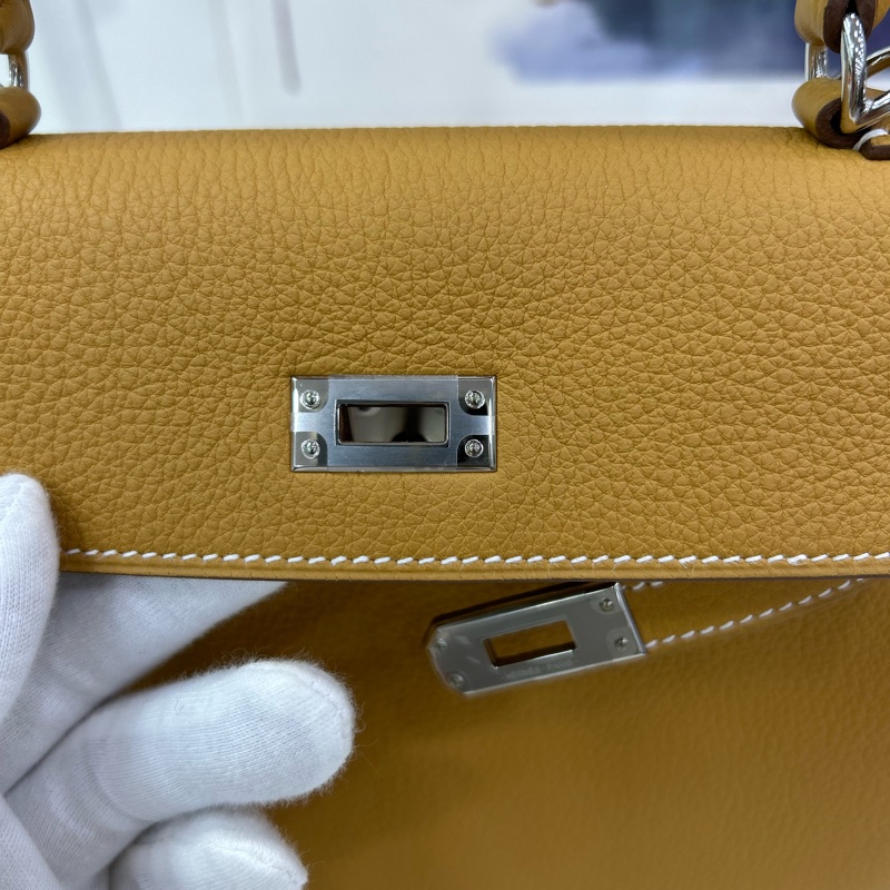 愛馬仕 Kelly 25 W刻 沙灘金銀扣 Togo皮 全新全套 原單 Hermes Kelly 25 Stamp W Natural Sable PHW Togo leather Brand New Full Set with original receipt-14