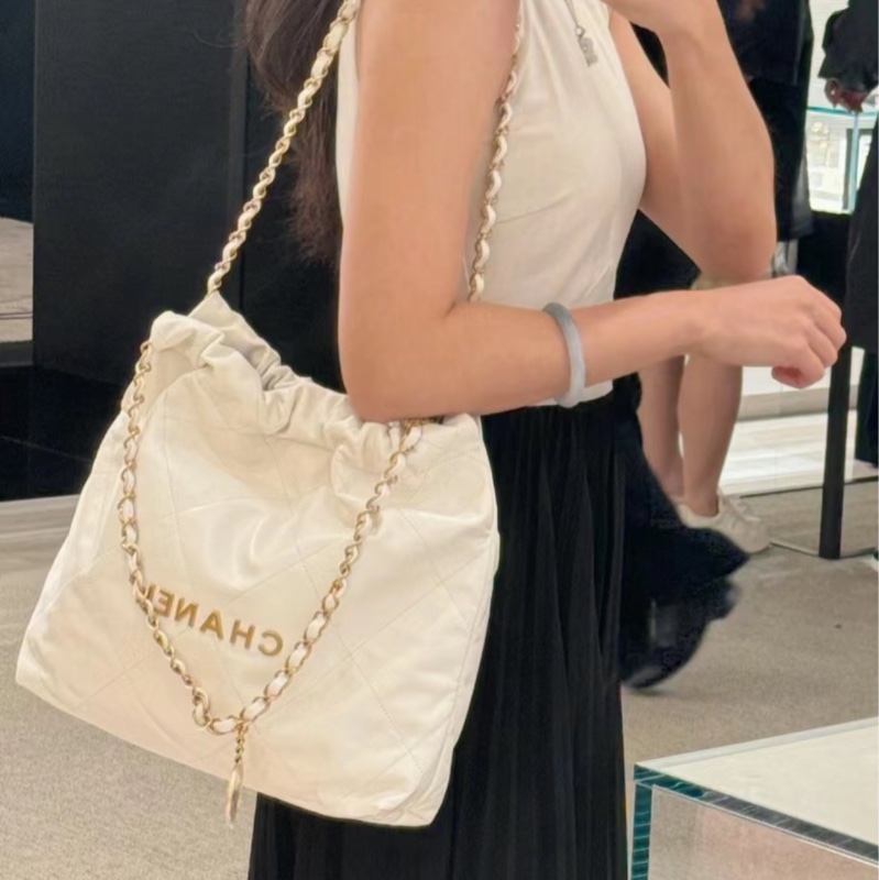 Chanel香奈兒中號白色垃圾袋22nag（大全配購證齊全‼️)-22
