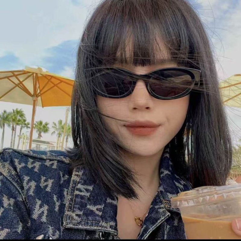 Miu Miu 11w 太陽眼鏡 全新全配-1