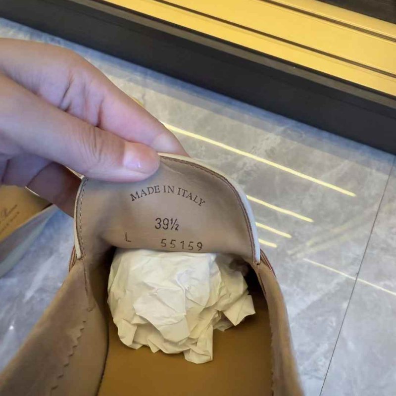 Loro Piana 樂福鞋 39.5號 很新-2