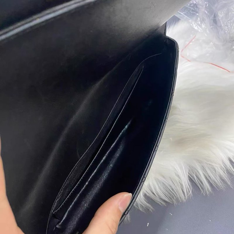 Chanel 埃及系列19A黑金羊皮古巴 大logo 翻蓋鍊條包 95新 26.5*16.5*5 配件齊全-3