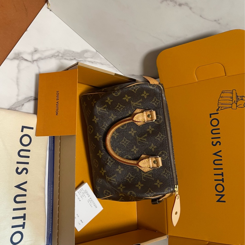lv speedy 25-1