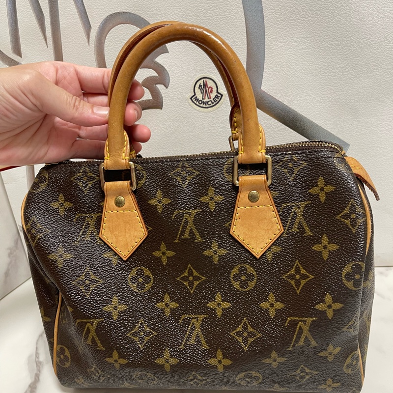 lv speedy 25-19