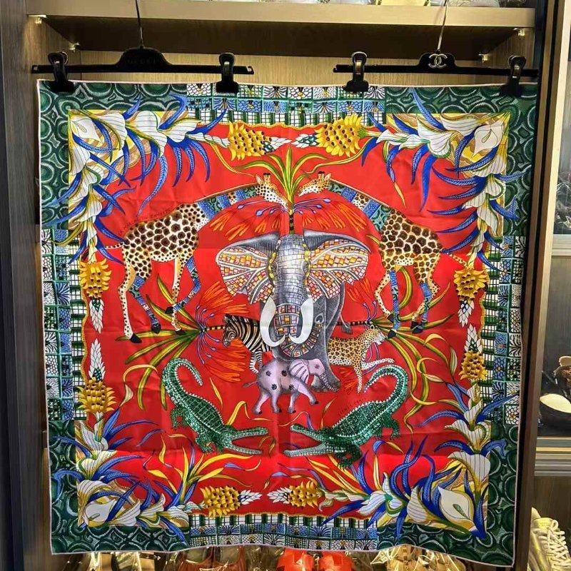 Hermès 絲巾 全新 90x90 贊比西河慶典 配戴錶框都好看-1