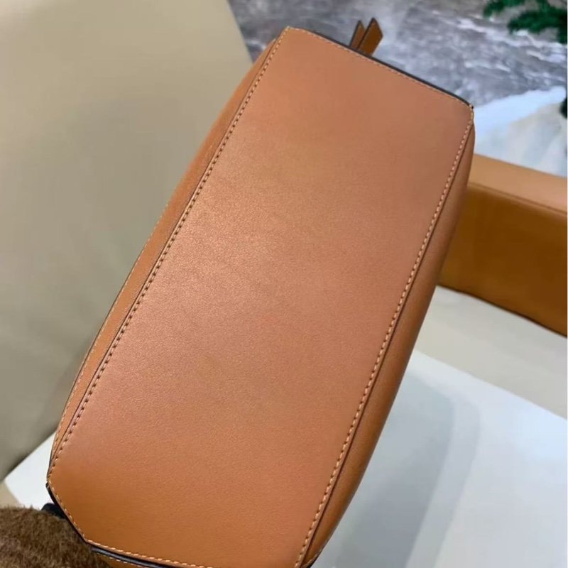 Loewe puzzles 焦糖色(其他尺寸顏色款式歡迎私訊詢問)-7