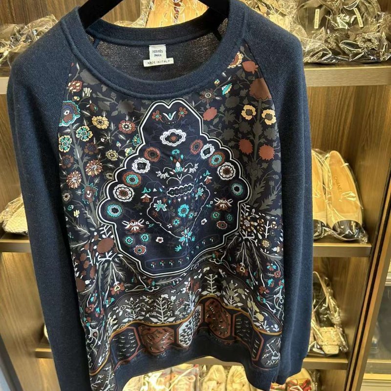 Hermès 毛衣 尺寸40碼 只穿一次 自行清洗一下非常新-4