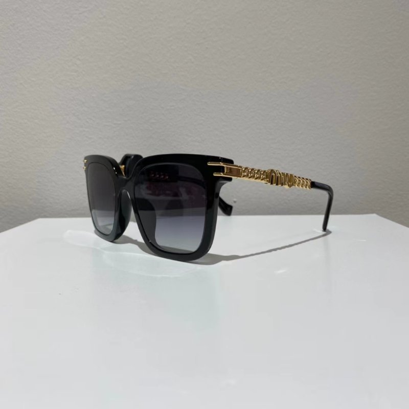 全新Miu Miu 白金鏤空鏈條logo方框太陽眼鏡—mu13ws/1425s0-6