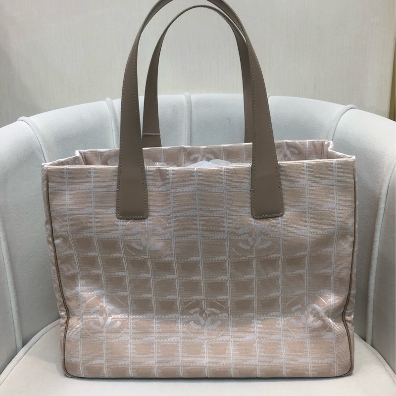 Chanel 杏色冰格Tote XA371-1