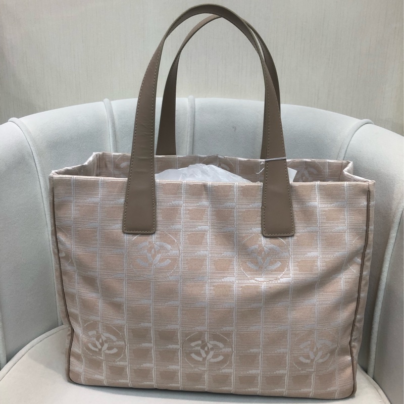 Chanel 杏色冰格Tote XA371-2
