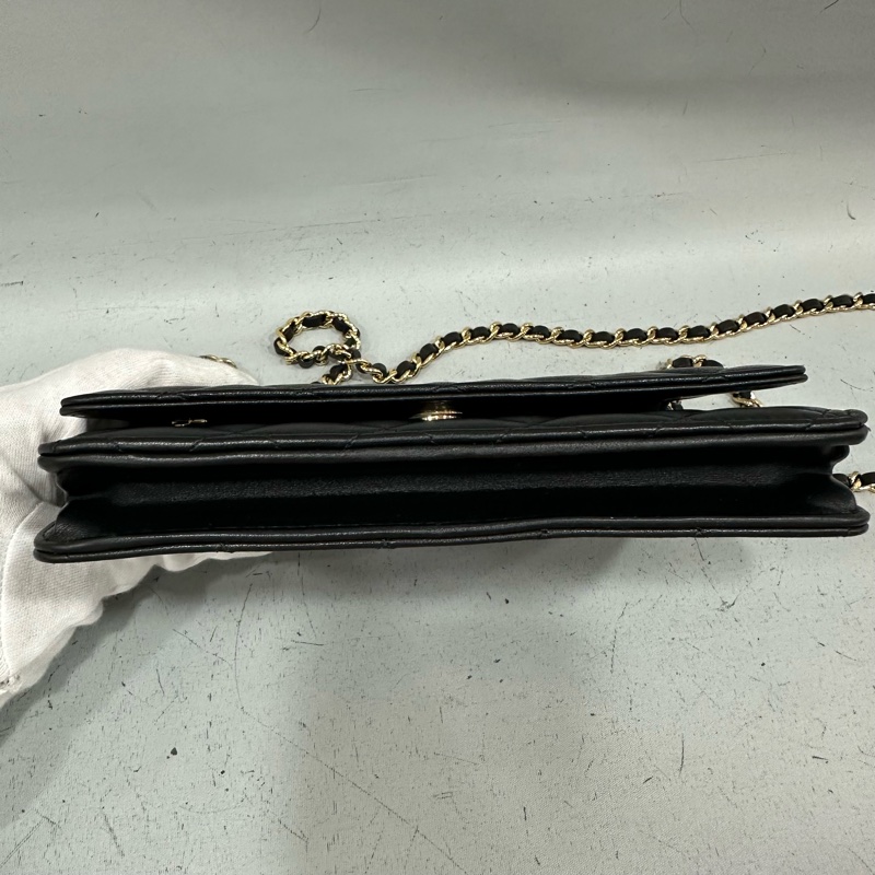 Chanel ap0250 黑羊皮金鏈斜背包woc-9