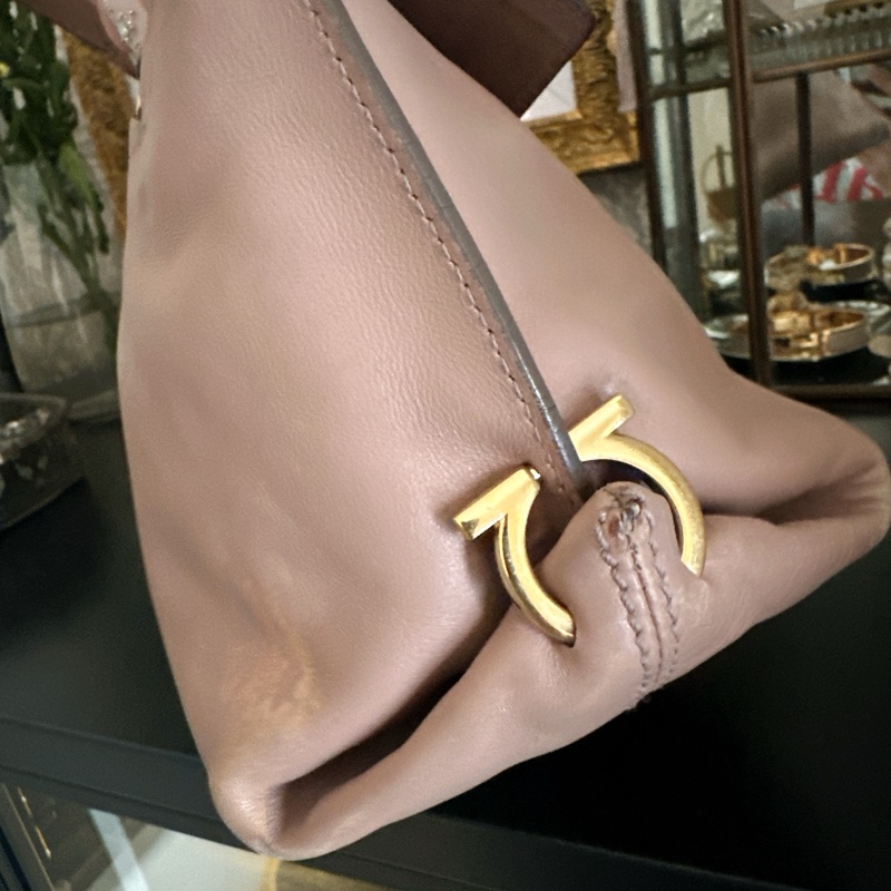 Salvatore Ferragamo SOFIA乾燥玫瑰粉色 羊皮 2way 包包-18