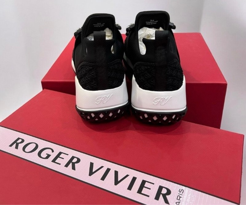 Roger Vivier Viv Run 水晶鑽方釦運動鞋-2