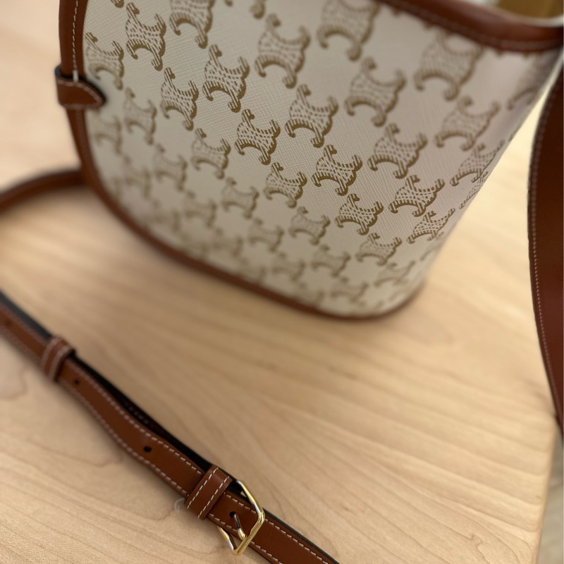 2 手Celine 啡白色 馬鞍包-5