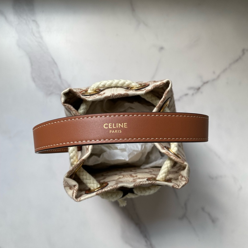 🔥降價出清 Celine 水桶包 手提❤️ 🈵1萬折$3000-4