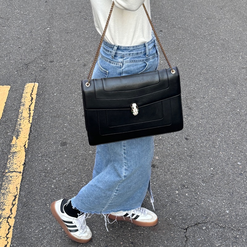 （超稀有！） BVLGARI 寶格麗 「雙鏈高級款」 黑金蛇頭包 專櫃15萬-38