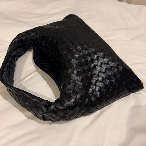 Bottega Veneta BV Hop托特包 肩背包 24年款 寬版