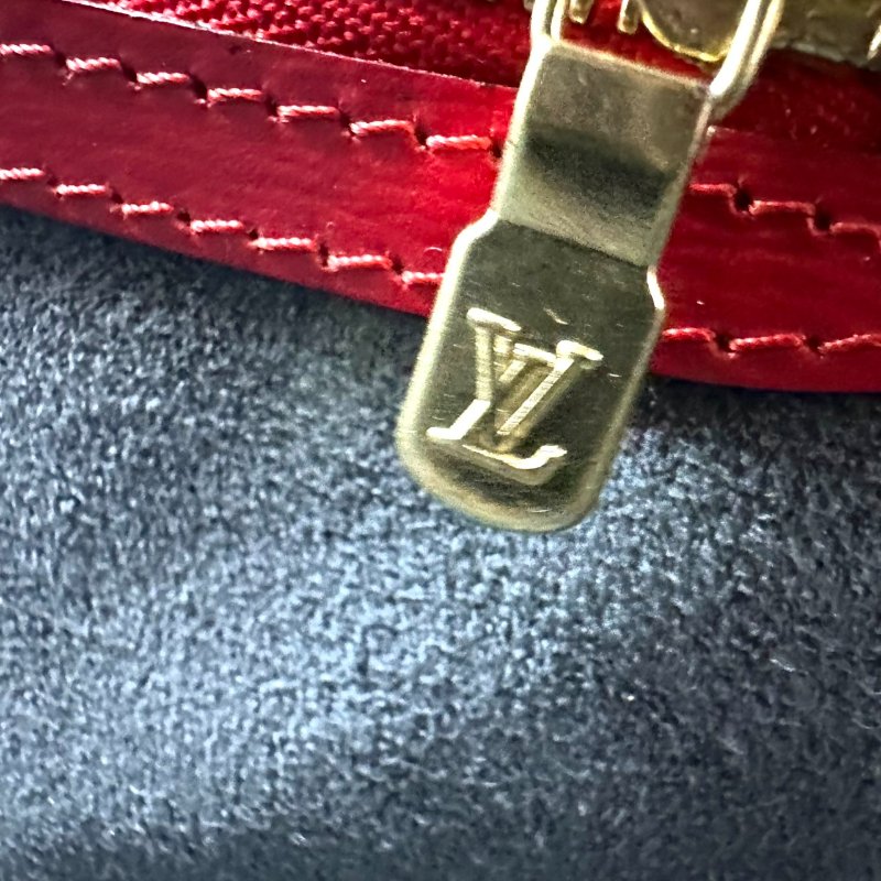 【美收精品】Louis Vuitton 路易威登紅色水波紋單肩包  B-211【隔月月中將轉賣至日本 上架期限30天】-13