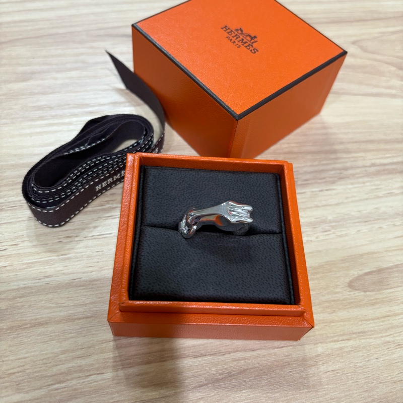 愛馬仕 馬頭銀戒指 尺寸51-11