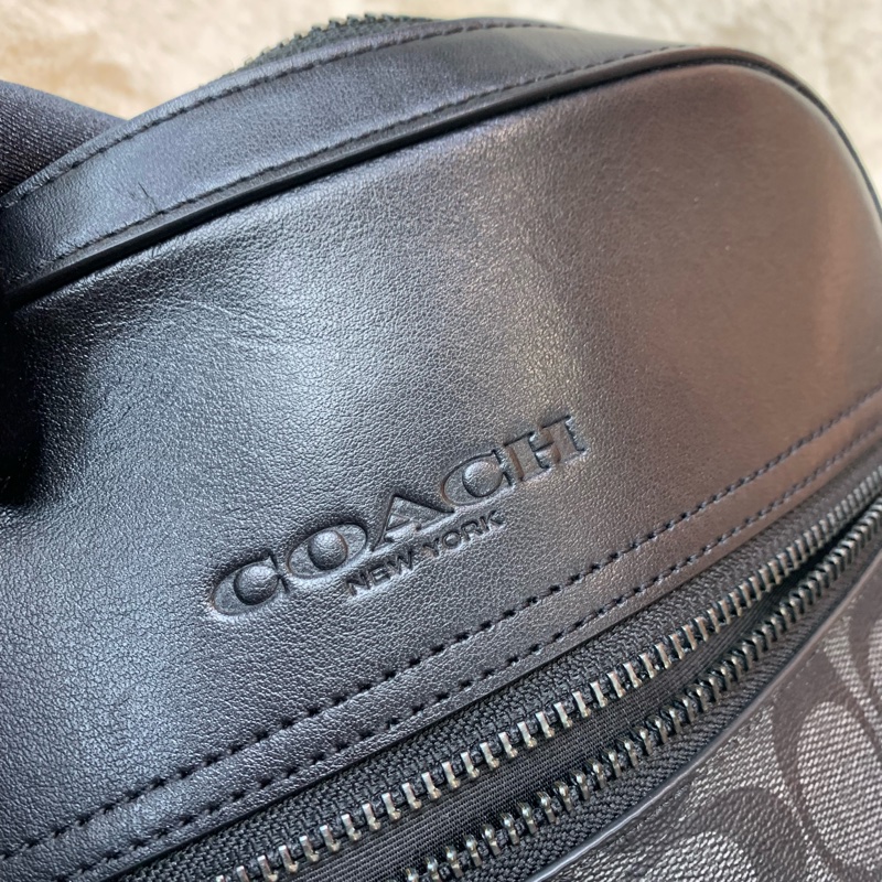 Coach 黑色暗花日字袋 XB177-7
