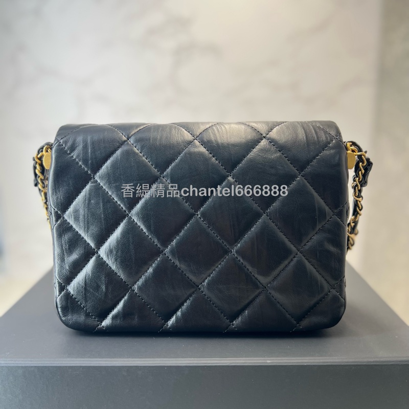 💗香緹國際精品💗香奈兒 Chanel 23K 黑金寬肩帶豆腐包-5