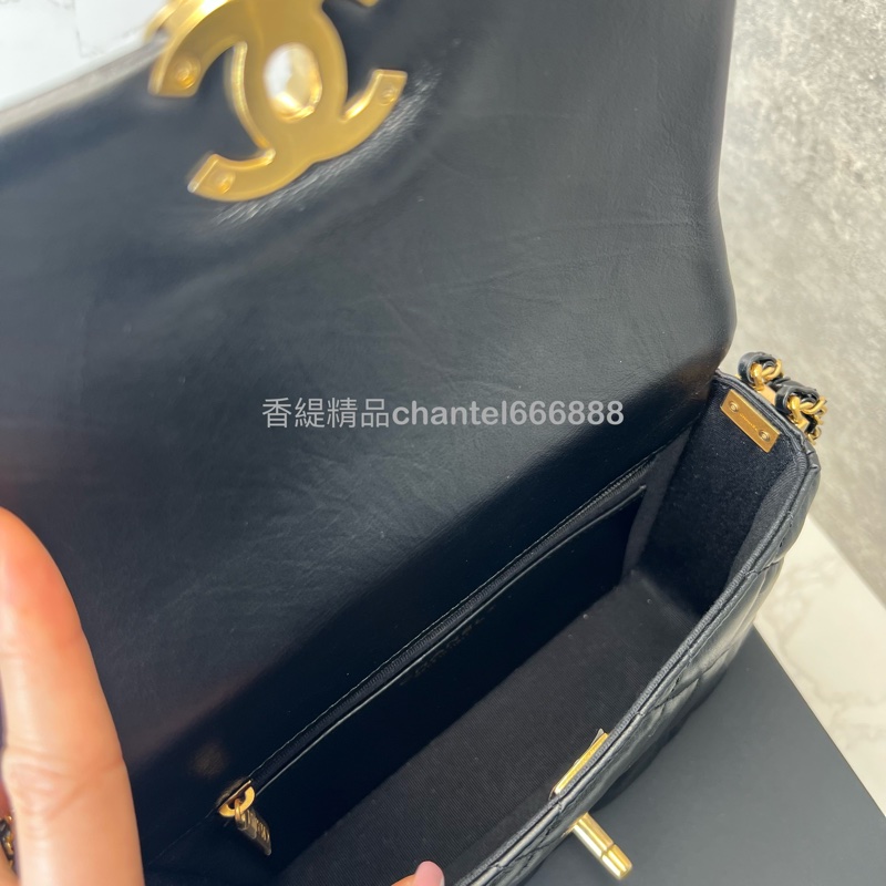 💗香緹國際精品💗香奈兒 Chanel 23K 黑金寬肩帶豆腐包-6
