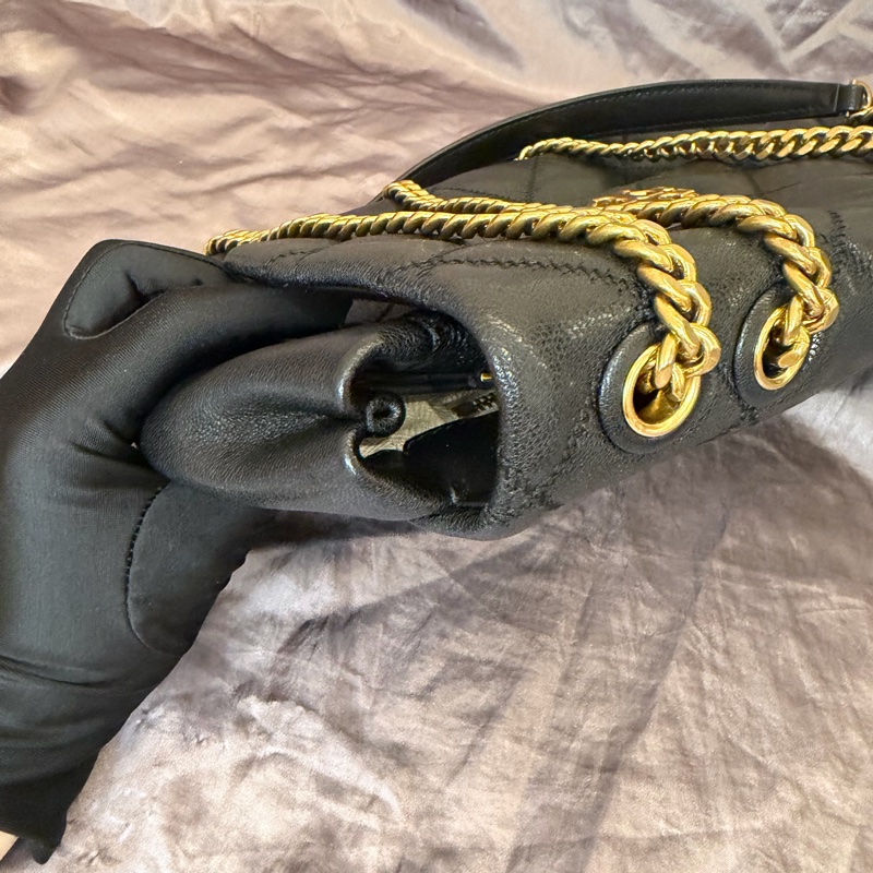 「JL精品代購」TORY BURCH WILLA 金色LOGO菱格翻蓋肩背/斜背二用包-黑色/大-16