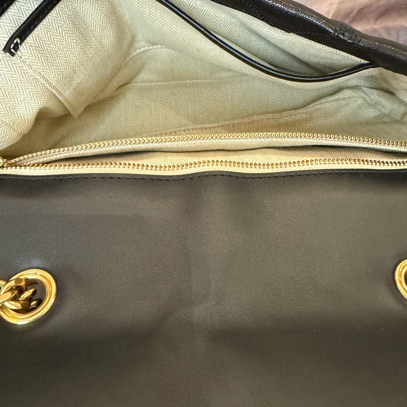 「JL精品代購」TORY BURCH WILLA 金色LOGO菱格翻蓋肩背/斜背二用包-黑色/大-22