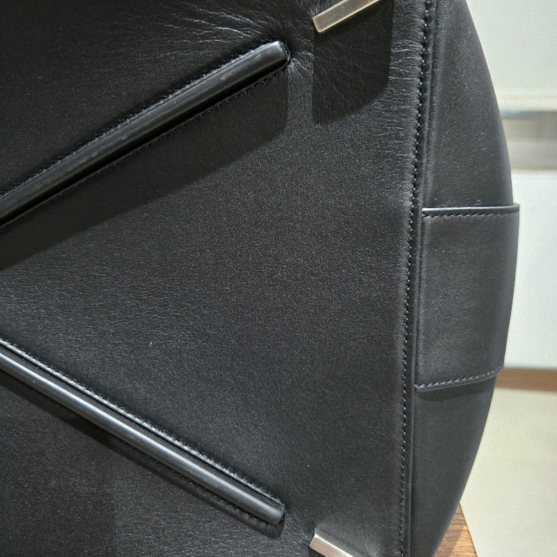 幾乎無刮痕 Ferragamo 男性 真皮 手提 斜肩 波士頓包 旅行袋 weekender-6