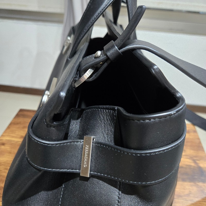 幾乎無刮痕 Ferragamo 男性 真皮 手提 斜肩 波士頓包 旅行袋 weekender-8