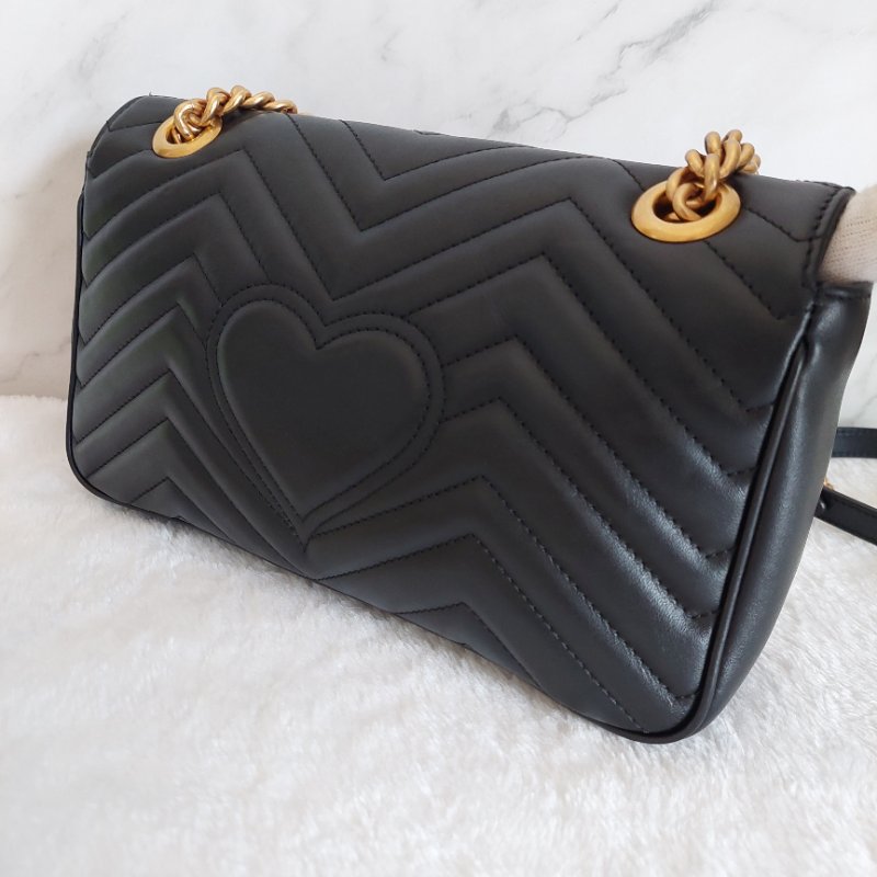 Gucci Marmont 🎀現品實拍 🎀仿舊金雙G皮革斜背/肩背包-26cm(443497-黑)~二手品約9.成新-20