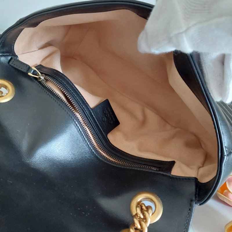 Gucci Marmont 🎀現品實拍 🎀仿舊金雙G皮革斜背/肩背包-26cm(443497-黑)~二手品約9.成新-43