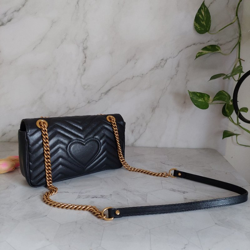 Gucci Marmont 🎀現品實拍 🎀仿舊金雙G皮革斜背/肩背包-26cm(443497-黑)~二手品約9.成新-62