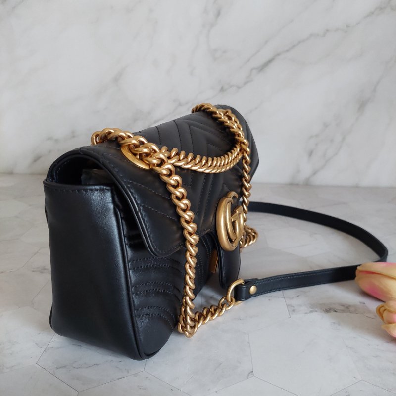 Gucci Marmont 🎀現品實拍 🎀仿舊金雙G皮革斜背/肩背包-26cm(443497-黑)~二手品約9.成新-65
