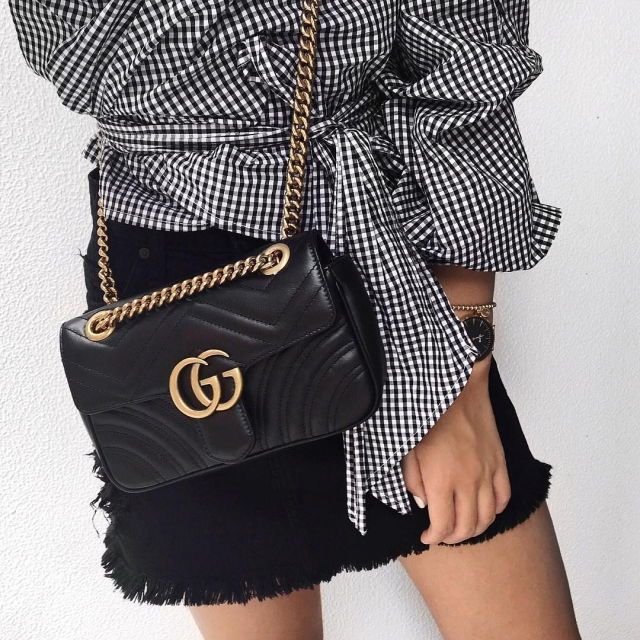 Gucci Marmont 🎀現品實拍 🎀仿舊金雙G皮革斜背/肩背包-26cm(443497-黑)~二手品約9.成新-67