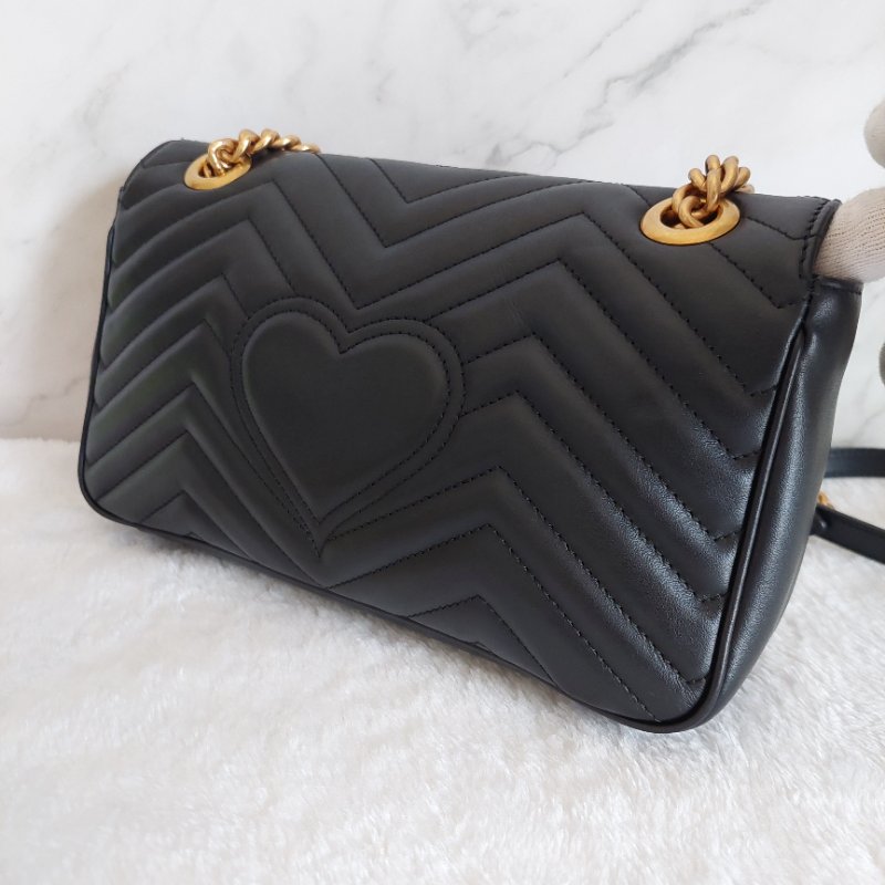 Gucci Marmont 🎀現品實拍 🎀仿舊金雙G皮革斜背/肩背包-26cm(443497-黑)~二手品約9.成新-82