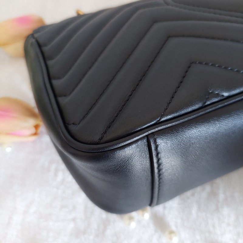 Gucci Marmont 🎀現品實拍 🎀仿舊金雙G皮革斜背/肩背包-26cm(443497-黑)~二手品約9.成新-88