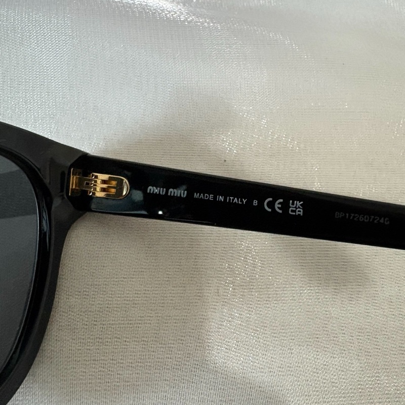 Miumiu 方框 墨鏡太陽眼鏡 帶鼻托 smu01ZS-3